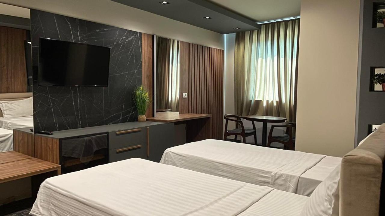 Hotel Emka Tetovo Eksteriør bilde